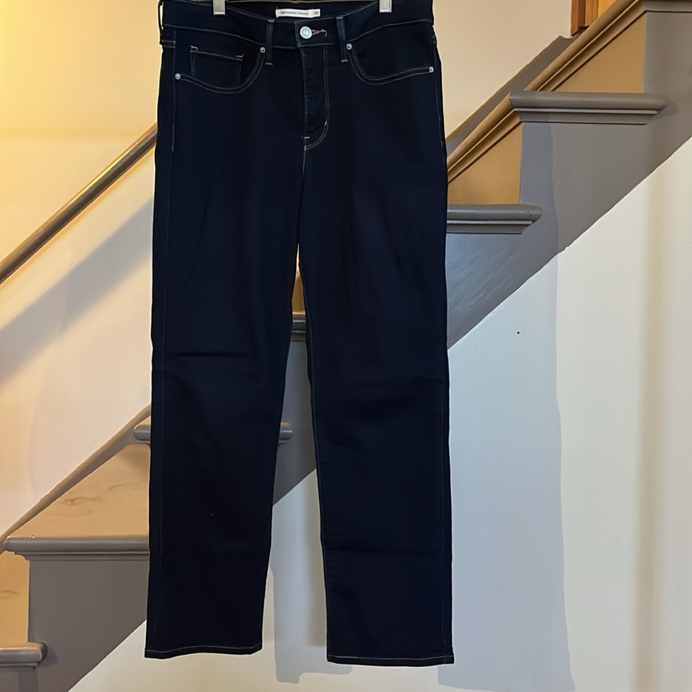 LEVI'S 314 Shaping Straight Jeans Size 29